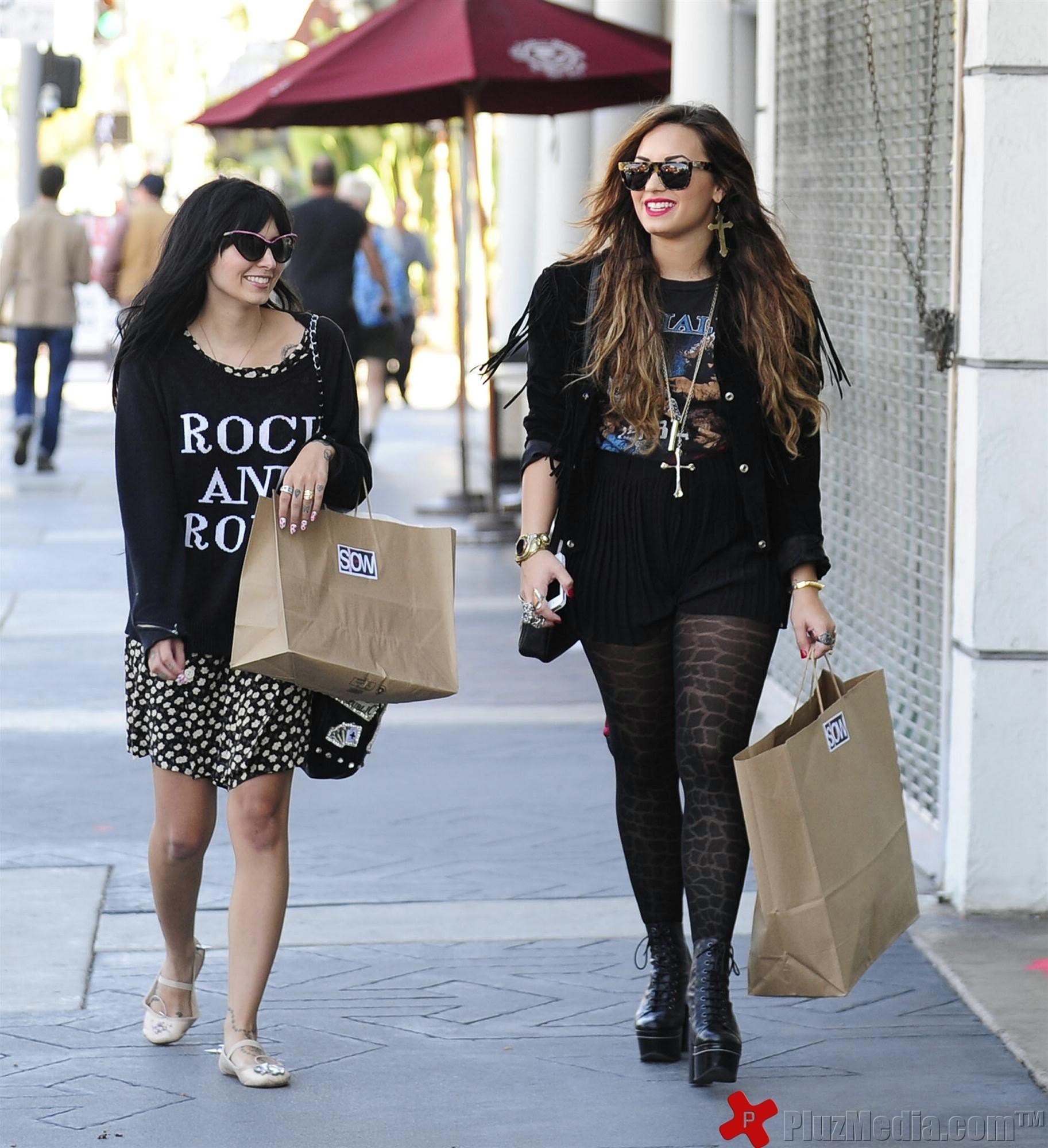 Demi Lovato shopping at Slow Boutique on Melrose Avenue | Picture 96807